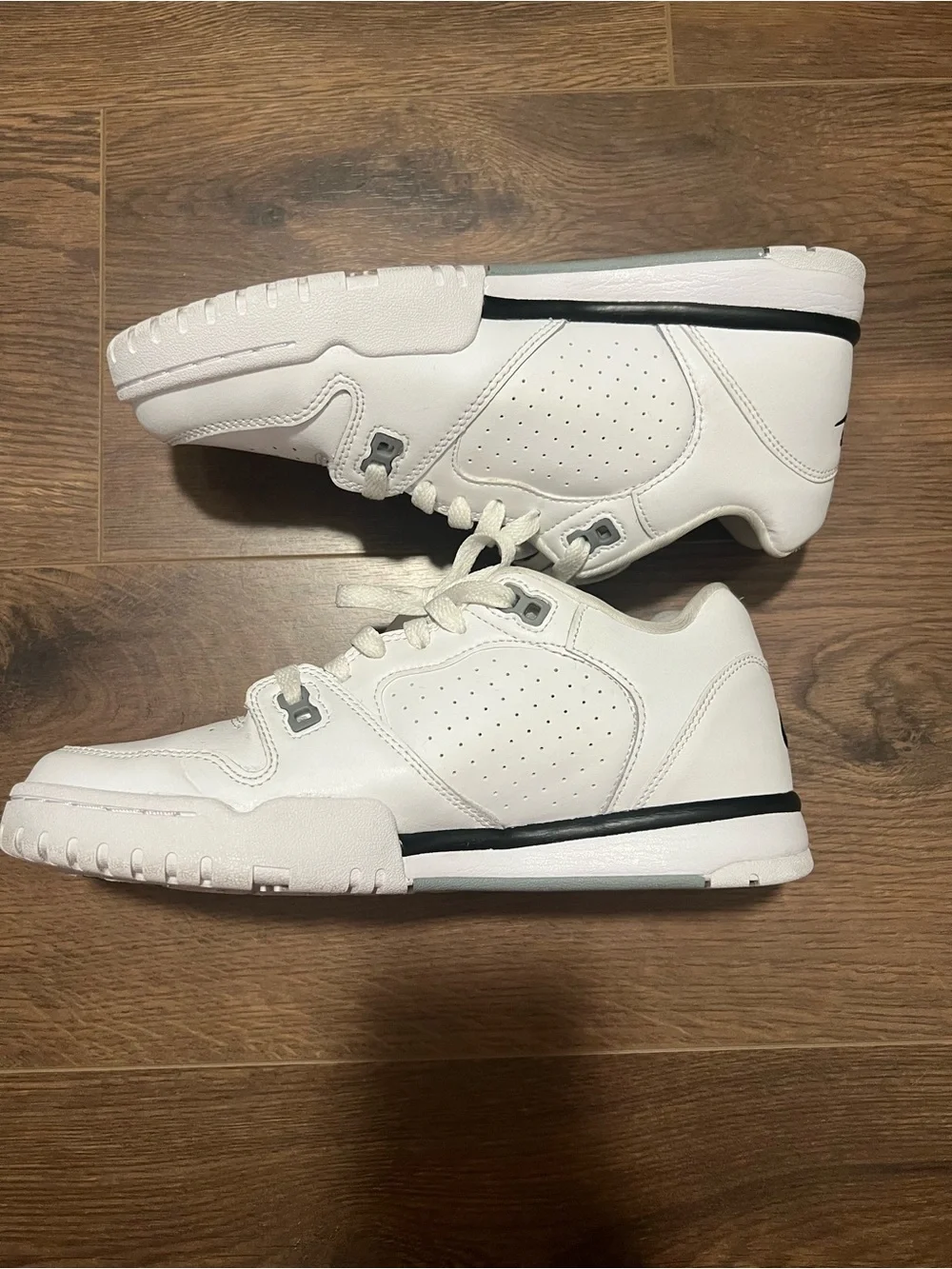 Nike Air Cross Trainer Low-Profile Trainer Sneakers